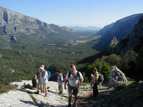 Wanderung zum Monte Tiscali-Blick ins Valle Lanaitho